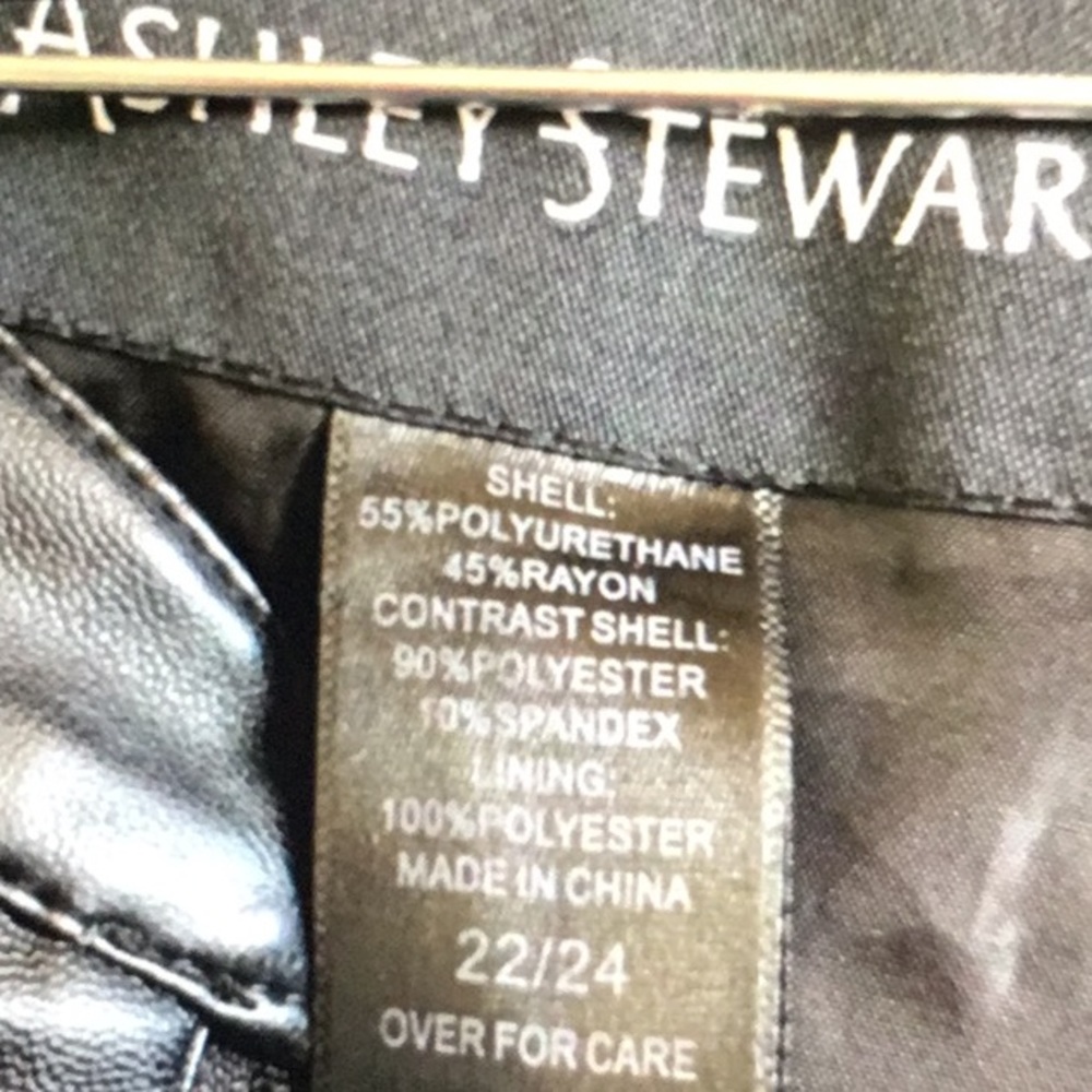 ASHLEY. STEWARDS. - Picture 5 of 8